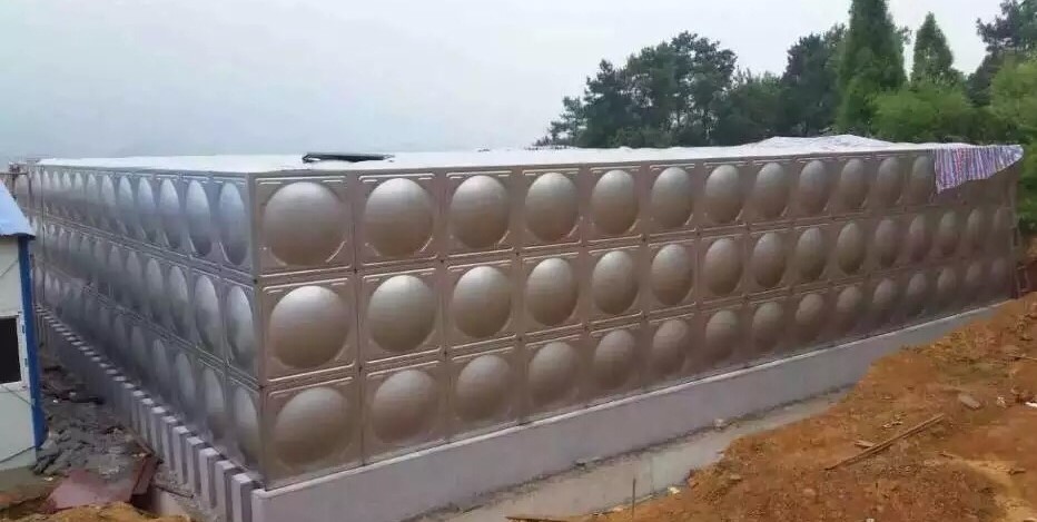 不锈钢水箱，不锈钢保温水箱，不锈钢消防水箱，不锈钢方形水箱