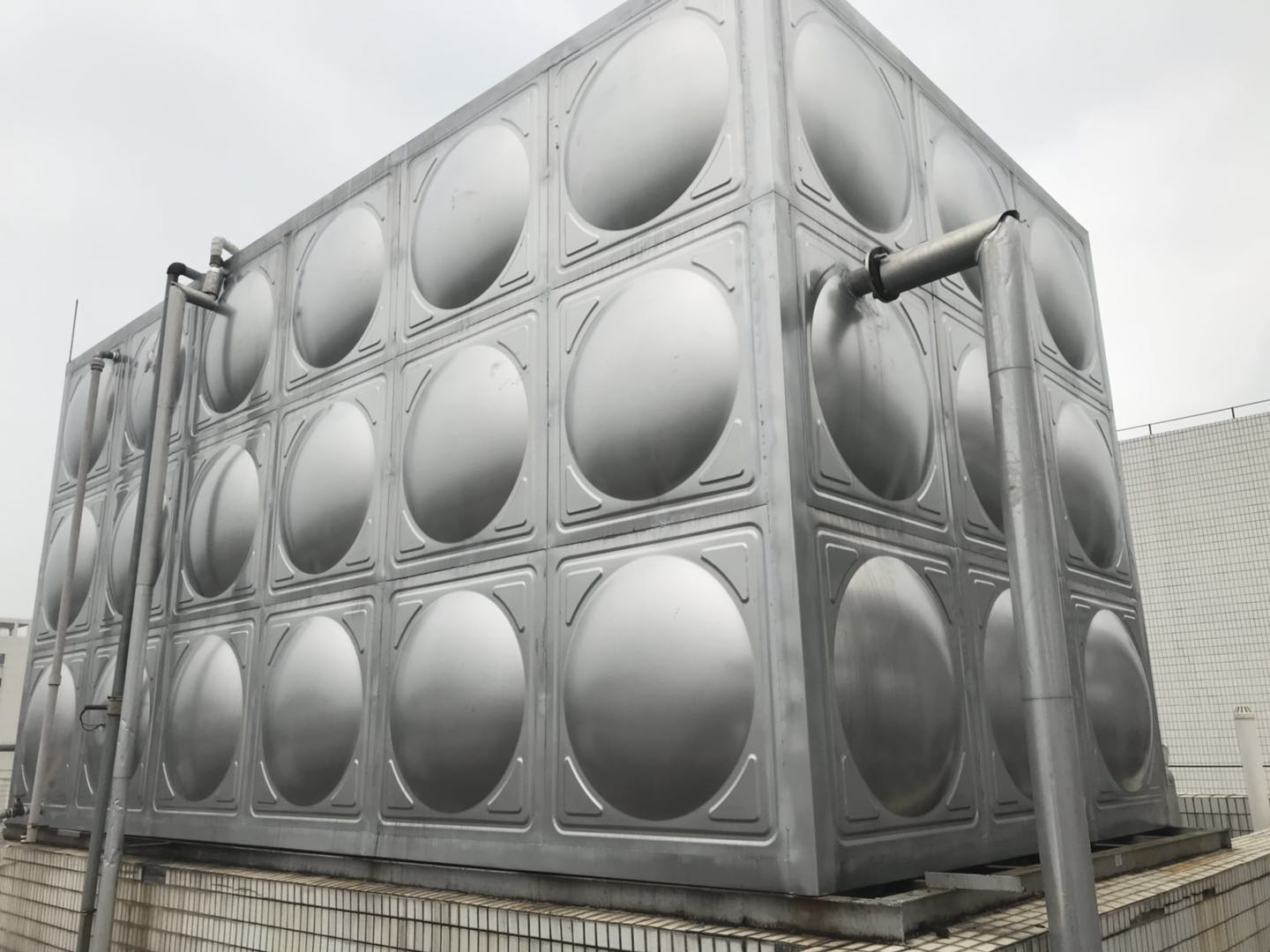 不锈钢水箱，不锈钢消防水箱，不锈钢水箱厂家，消防水箱