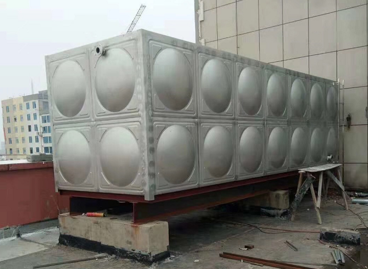 不锈钢保温水箱，保温水箱，不锈钢水箱，不锈钢水箱厂家