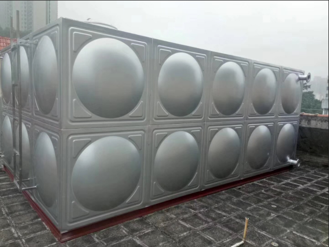 不锈钢水箱,不锈钢保温水箱,不锈钢消防水箱 不锈钢水箱,不锈钢保温水箱,不锈钢消防水箱